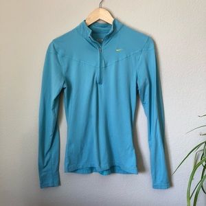 Nike Quarter Zip Lightweight Athletic Pullover